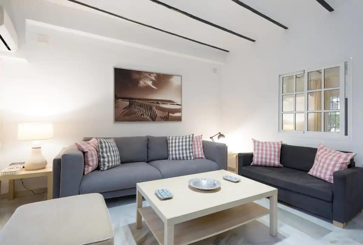 Apartamento Con Patio Malaga Exterior photo